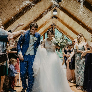 Toronto Event and Wedding Shuttle Canadian Craft Tours & Charters