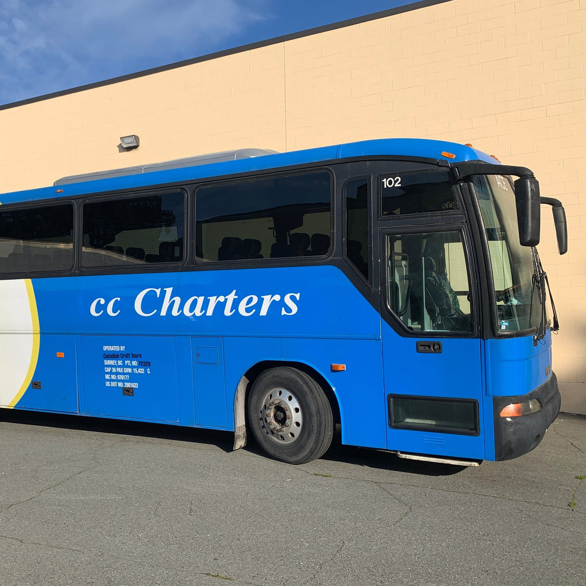 Calgary Bus Rental – Canadian Craft Tours & Charters